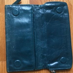 Distressed Green Butter Leather